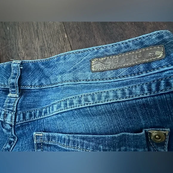 Express Floral Embroidered Shorts - Picture 7 of 7